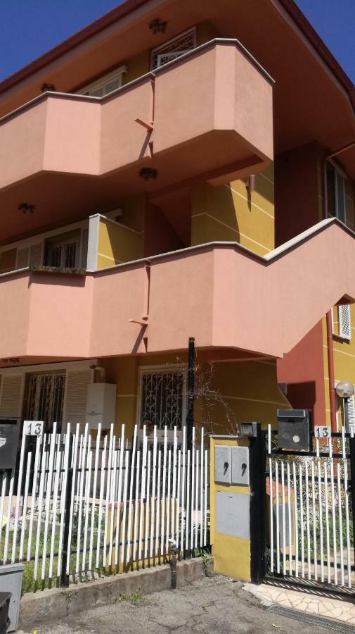 Un'Oasi Di Pace In Centro Apartamento San Severo Exterior foto